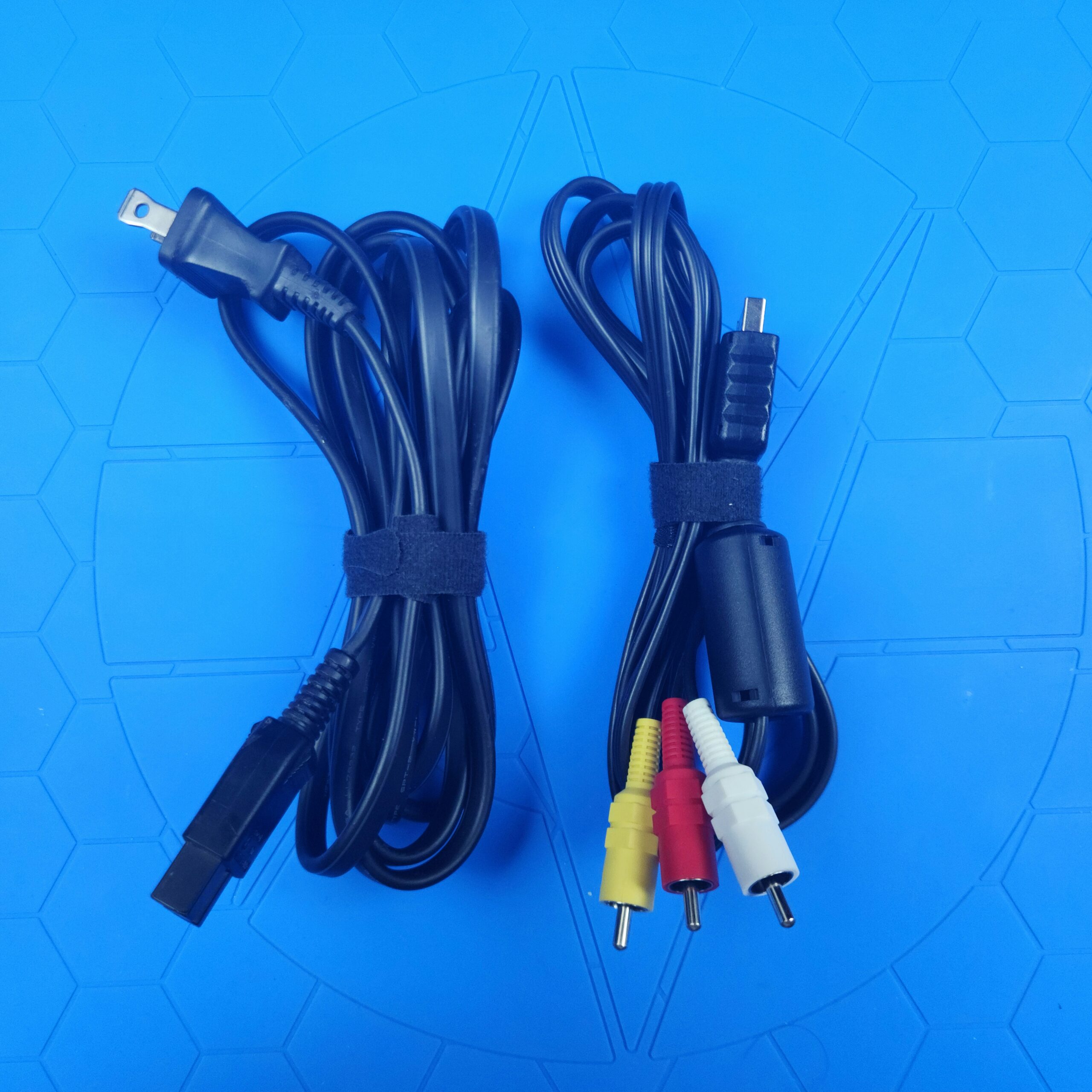 PlayStation 1 System Bundle - Image 4