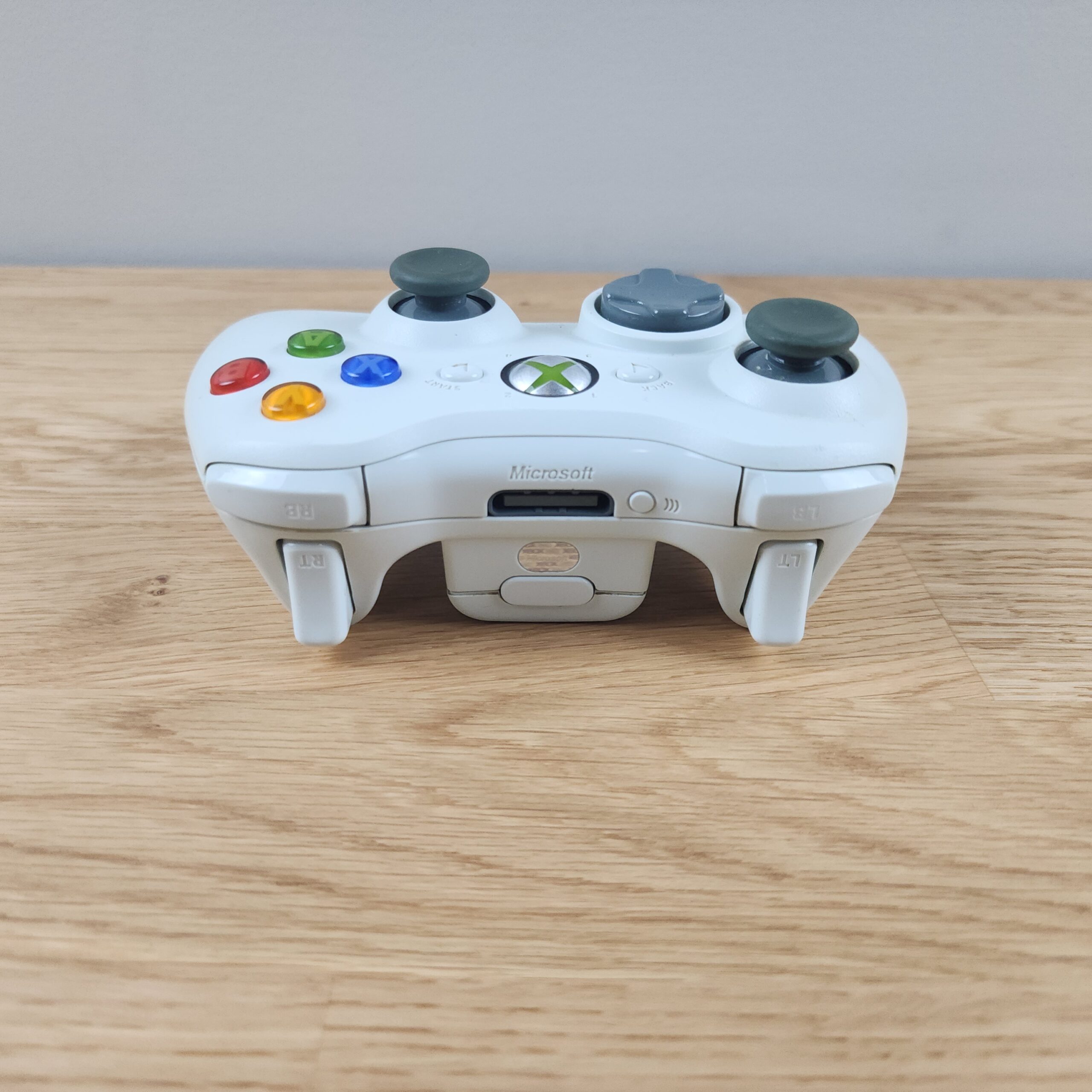 Microsoft Xbox 360 Console 20GB - 500GB Bundle - Image 10