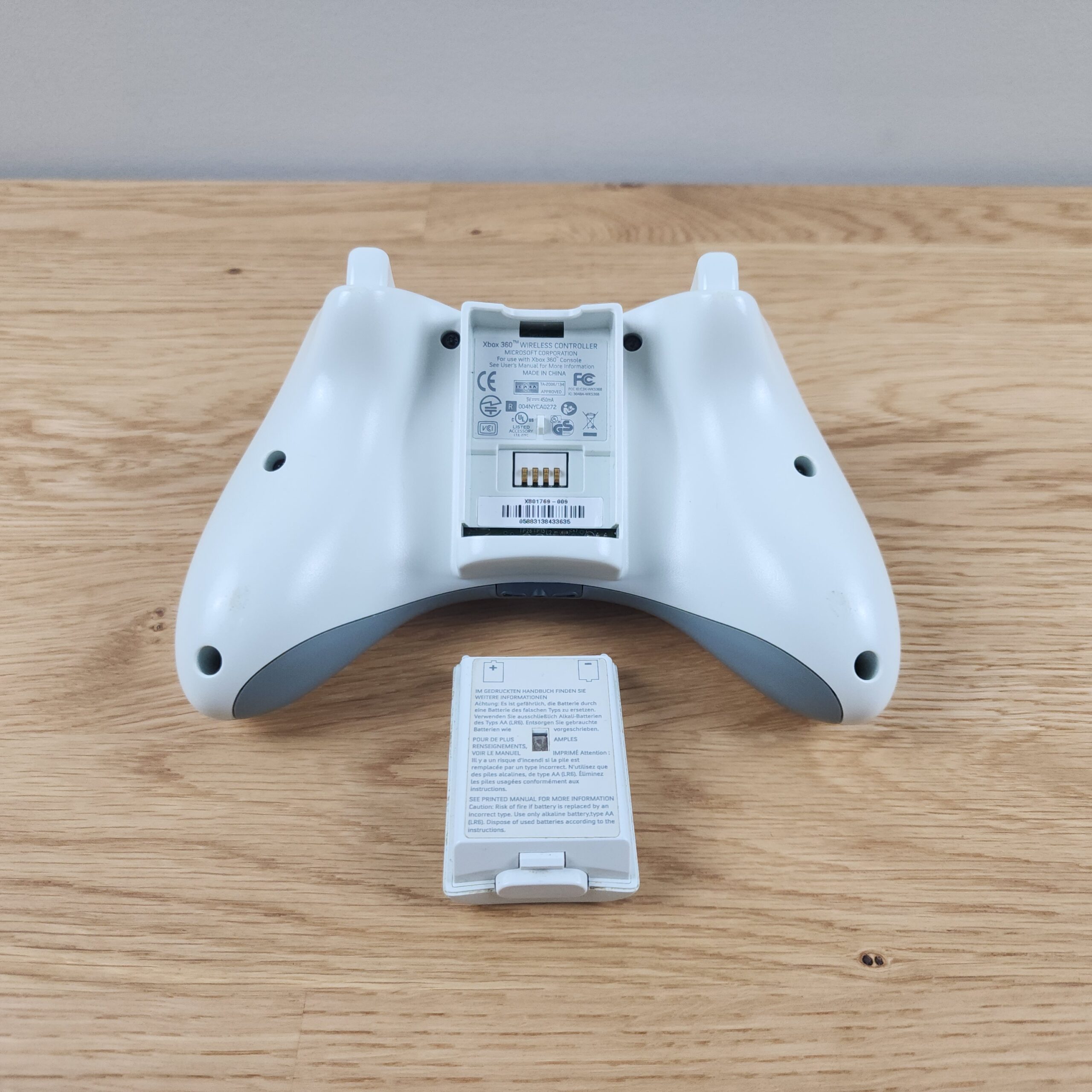 Microsoft Xbox 360 Console 20GB - 500GB Bundle - Image 11