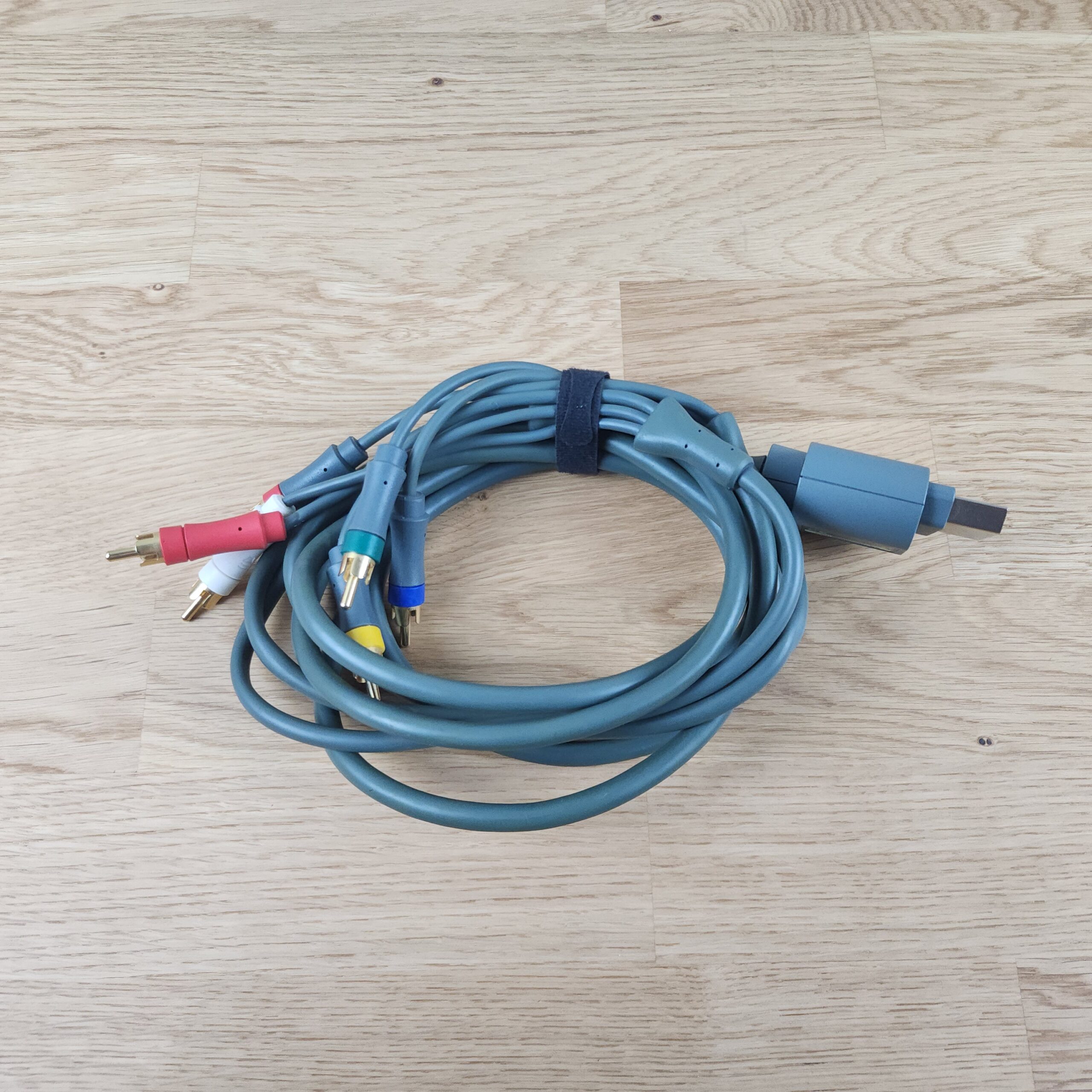 Microsoft Xbox 360 Console 20GB - 500GB Bundle - Image 15