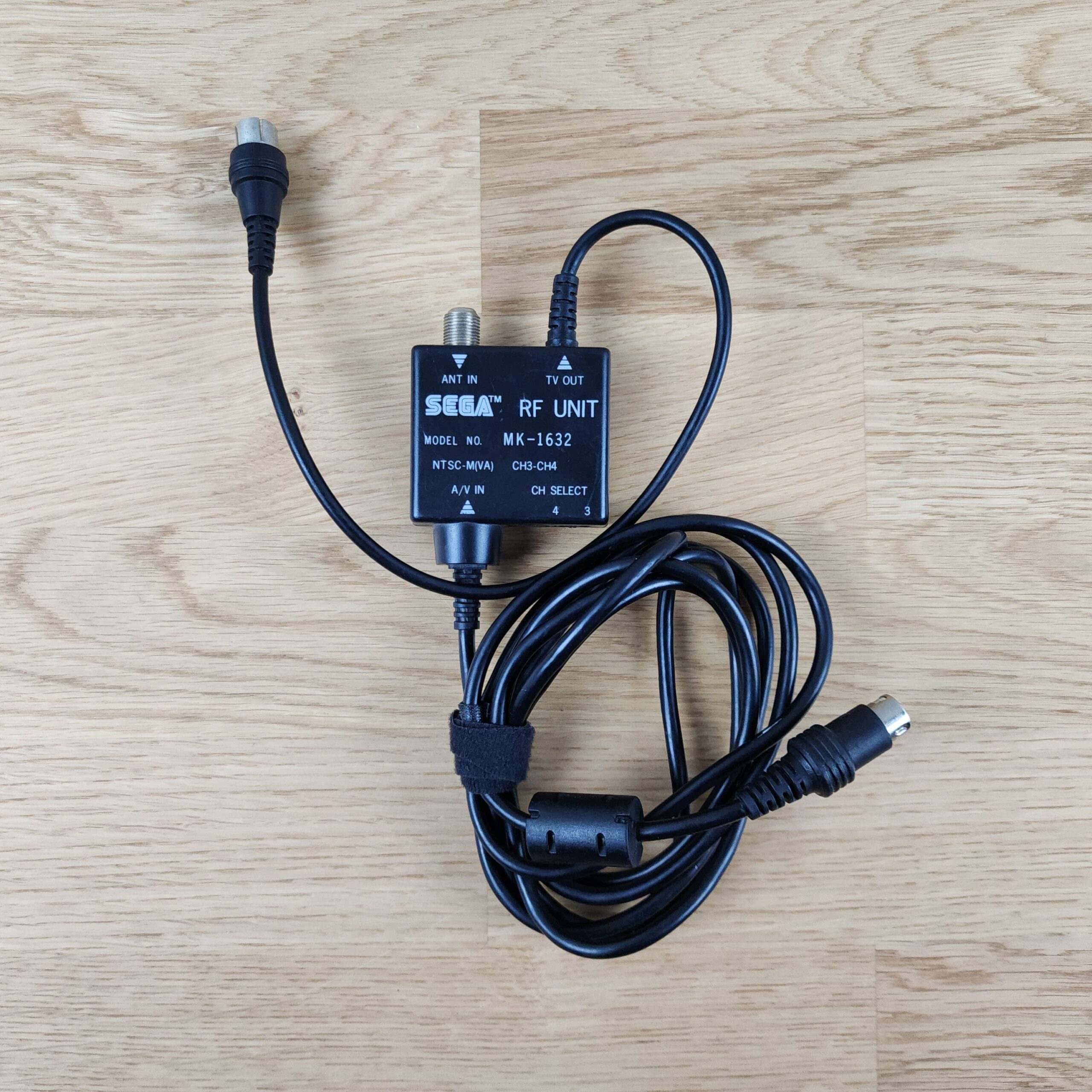 Sega Genesis Console Bundle (MK-1631) - Image 6