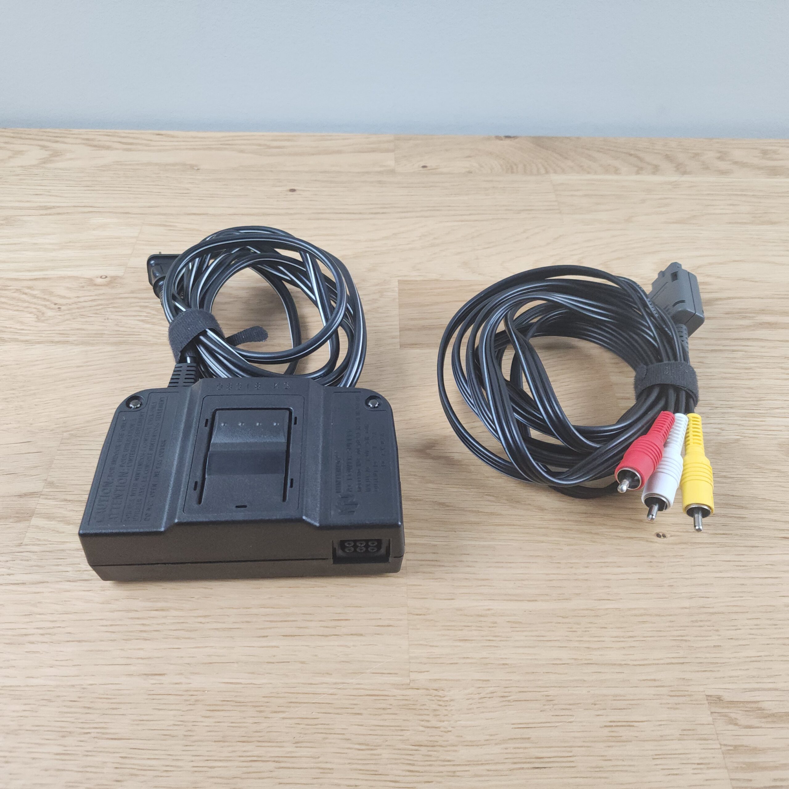 Nintendo 64 Console Bundle (NUS-001) - Image 5