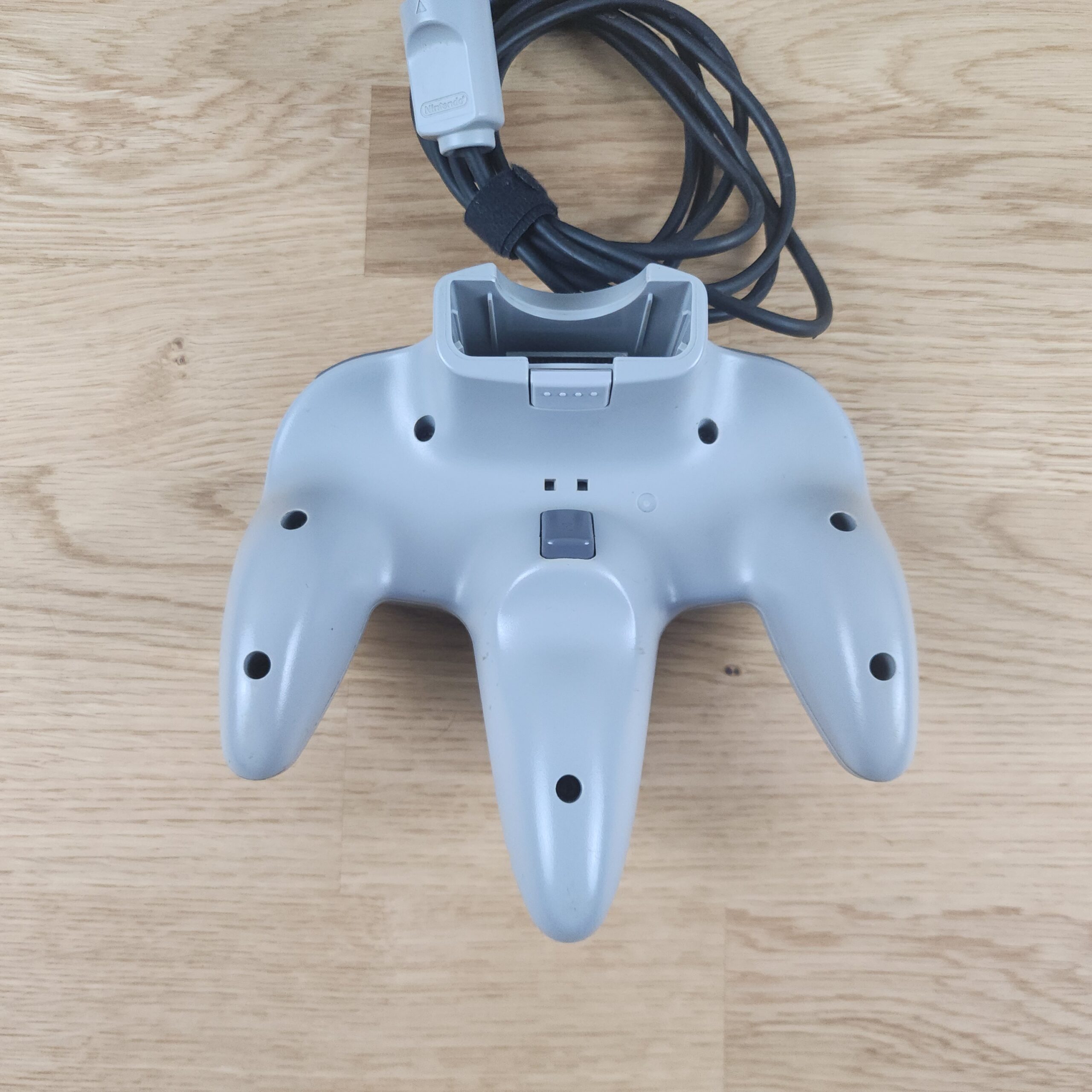 Nintendo 64 Console Bundle (NUS-001) - Image 11